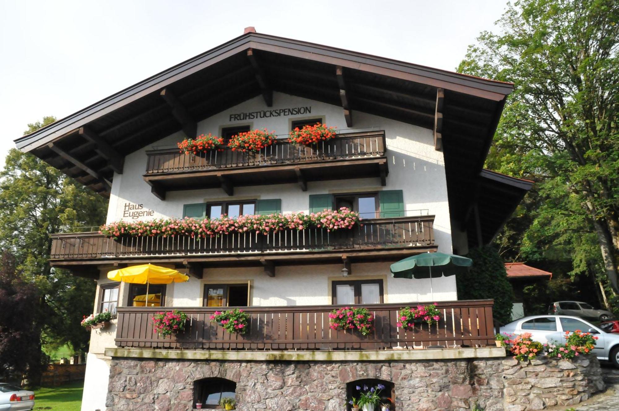 Fruehstueckspension & Appartements Eugenie Kitzbühel Esterno foto